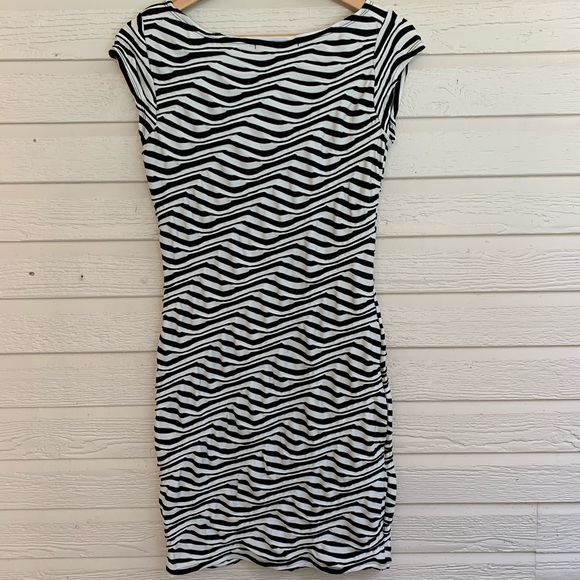 Catherine Malandrino Ruched Dress - Picture 7 of 7